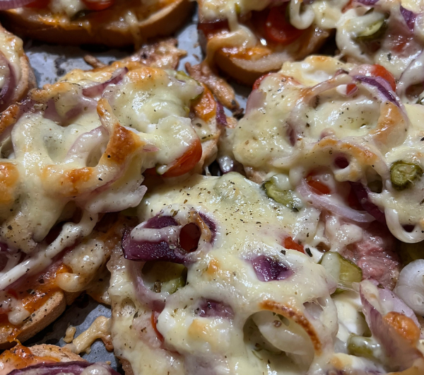 Bread Pizza